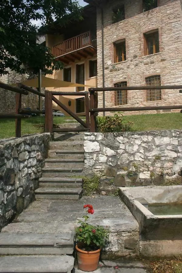 Antica Corte Leguzzano B&B San Vito di Leguzzano Italy